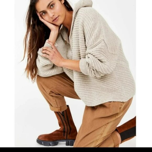 Free people Marlie pullover Women's sweater Pebble Size S Small Tan Color - Picture 3 of 12